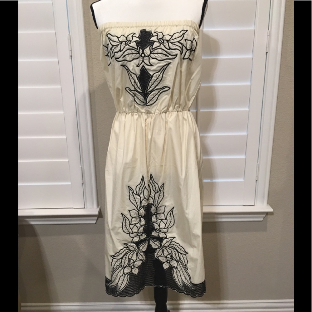 NEW - PRIORITIES BRAND STRAPLESS DRESS - MEDIUM